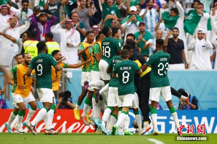 卡塔尔世界杯奖金结构震撼全球：4.4亿美元激励