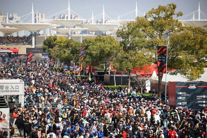2026 F1中国大奖赛创历史新高 外籍观众破2.7万