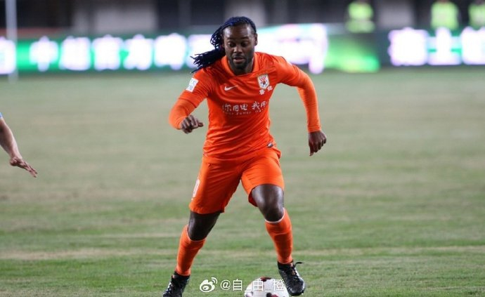 41岁前泰山外援勒夫宣布退役 告别战下周六对阵