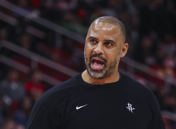 火箭三分命中率联盟垫底 防守漏洞成败因