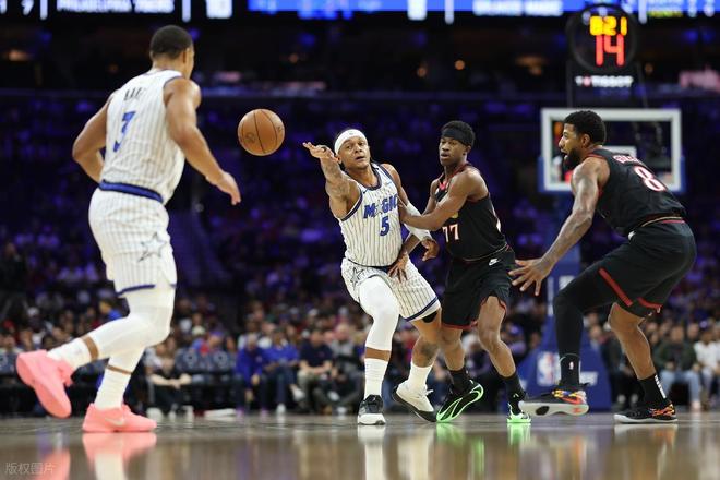 76人险胜魔术晋级季后赛 魔术交易成败关键