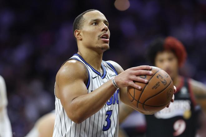 76人险胜魔术晋级季后赛 魔术交易成败关键