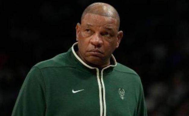 64岁名帅道格·里弗斯正式退休 雄鹿裁帅引热议